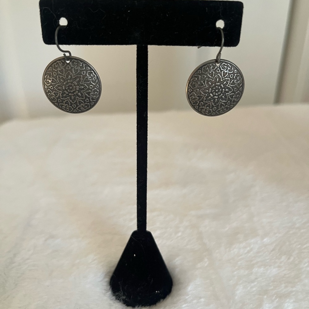 Elegant Silver Dangle Earrings